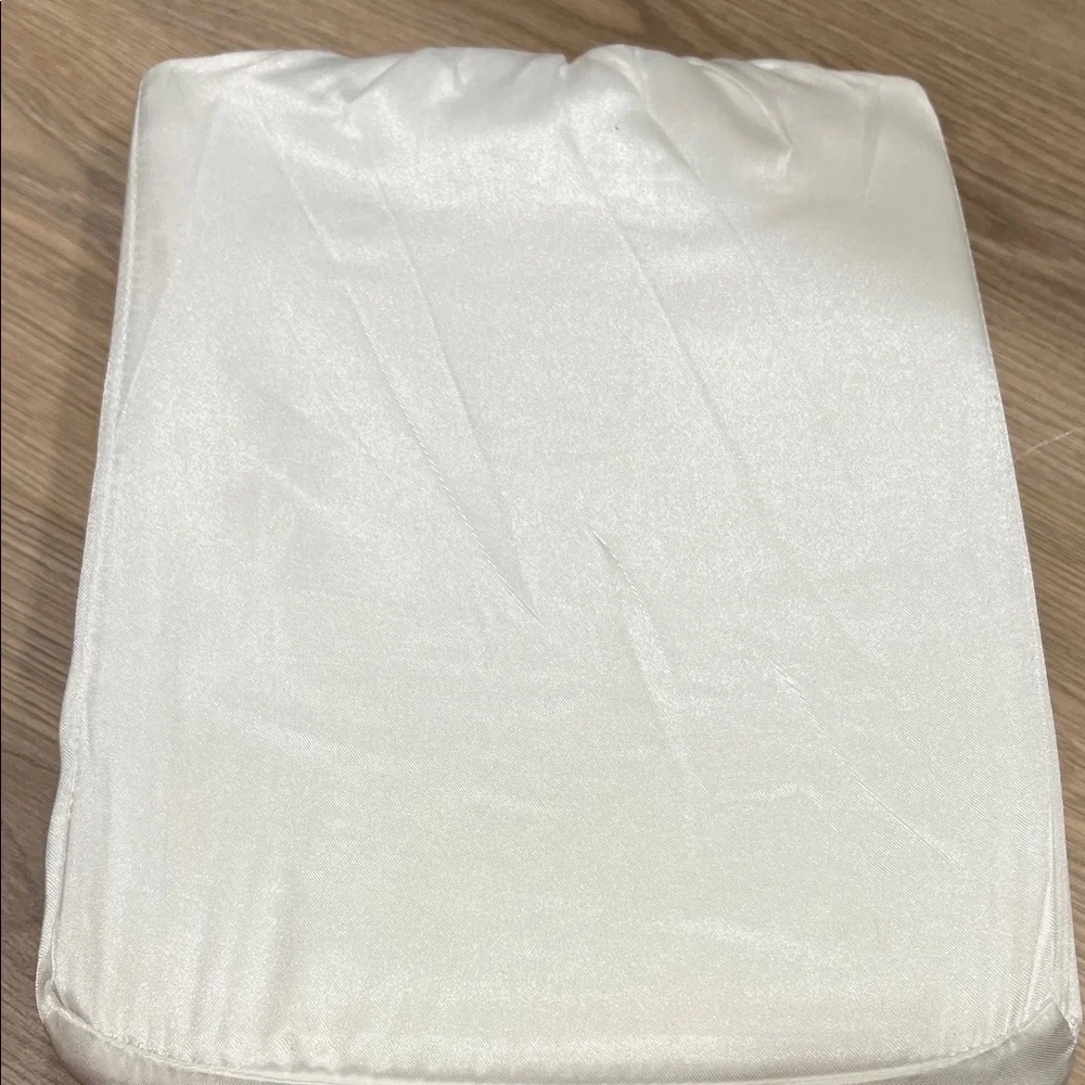Satin Sheet Set - Queen - White